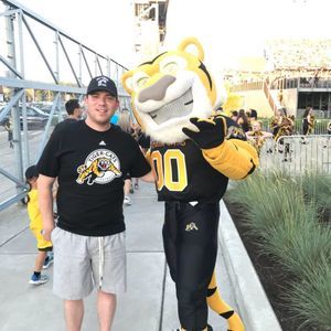 Meet your Posher, Will